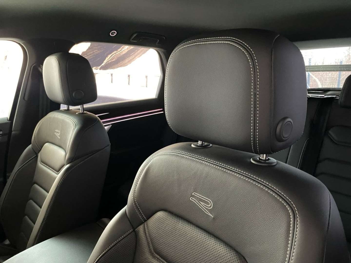 Volkswagen Touareg TDI R-Line -  - Joinsteer - #4