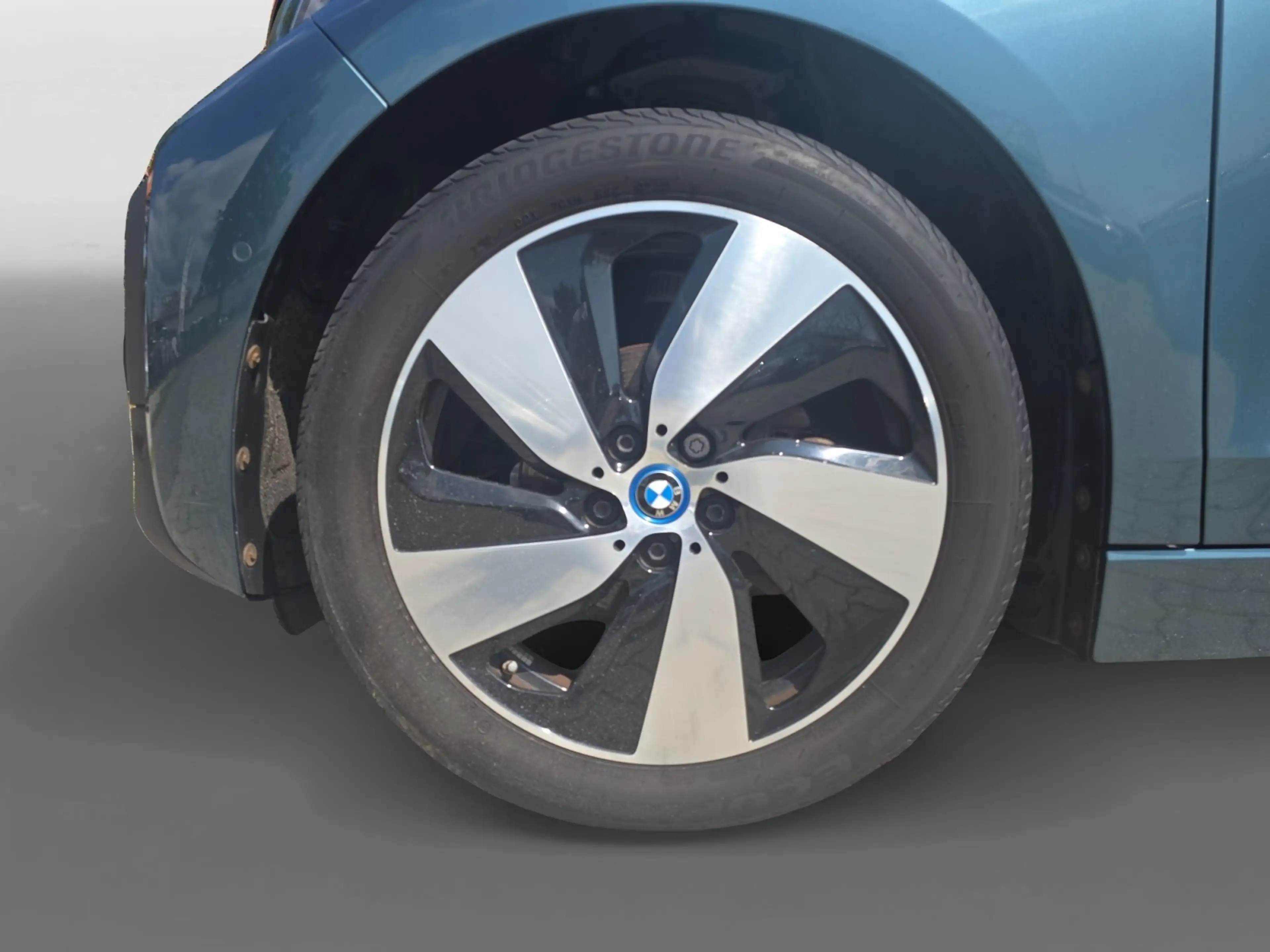 BMW i3 Basis — photo 9