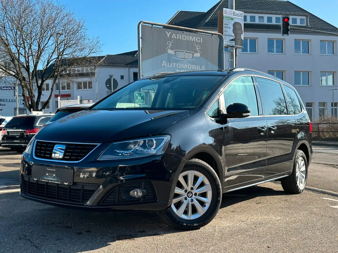 SEAT Alhambra Style 4Drive*DSG*NAVI*RFK*ASSIST*1 HAND Noir - 1