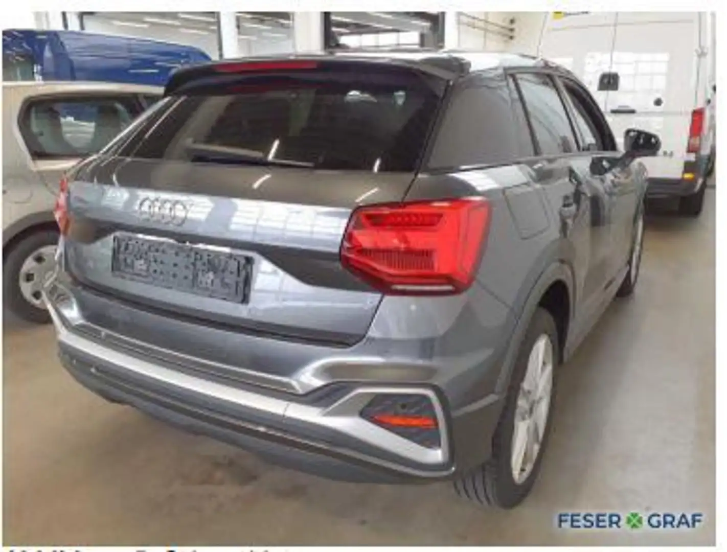 Audi Q2 35 TFSI S-Line S tronic Grau - 2