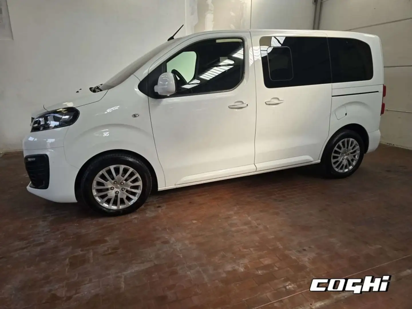 Opel Zafira 1.5 Diesel 120CV Start&Stop Advance S Gris - 2