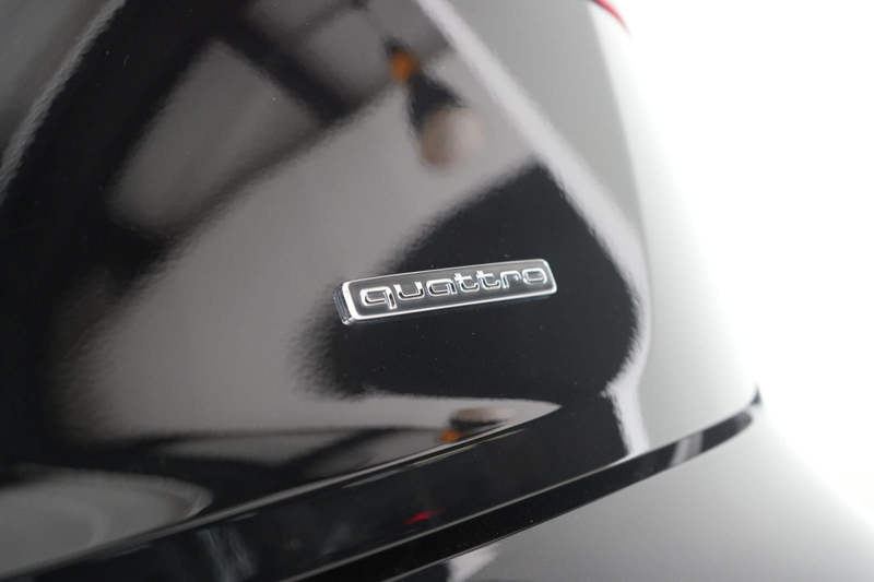 Audi Q5 40 TDI quattro S tronic Navi/LED/Virtual/PDC — photo 14