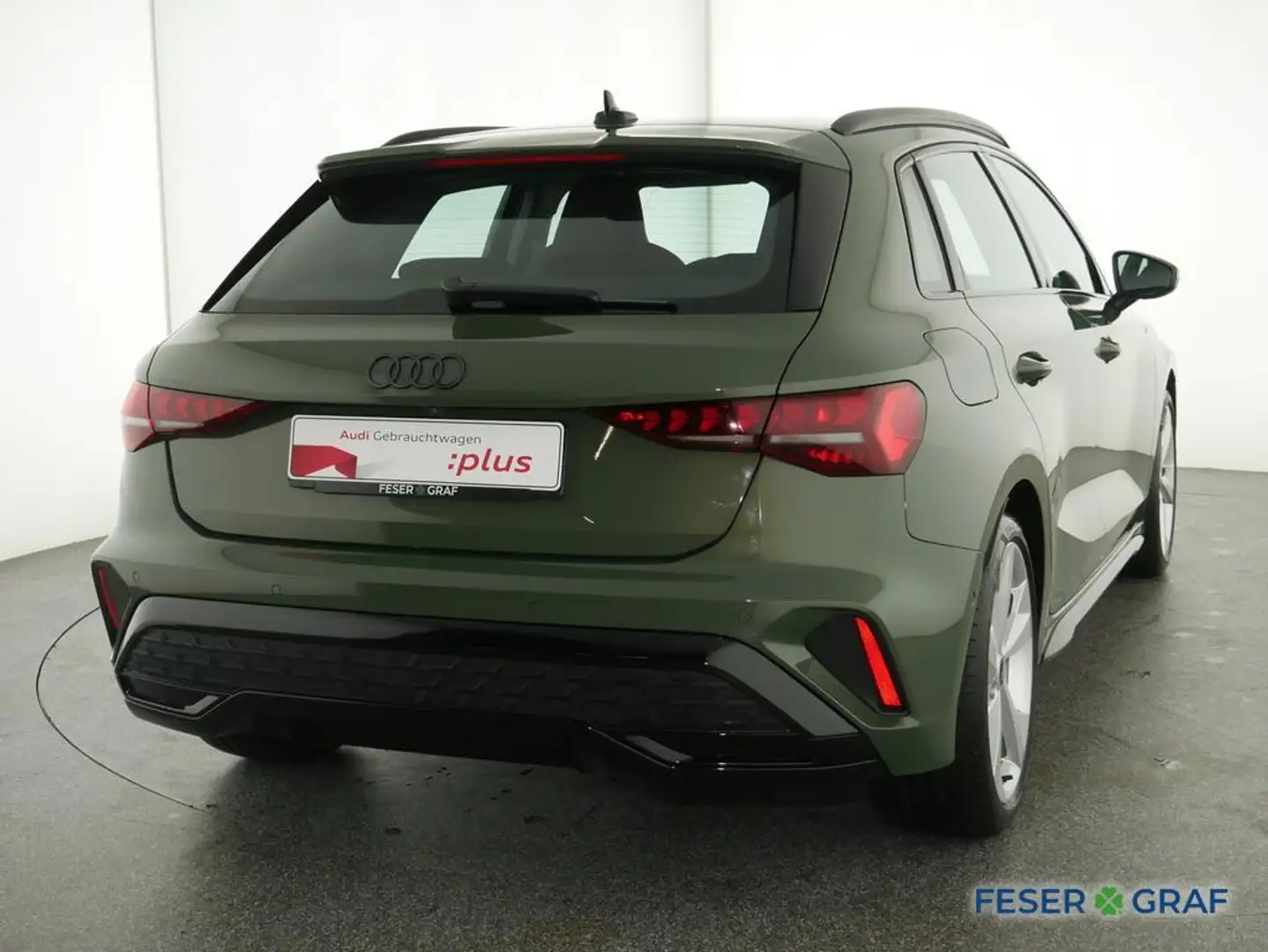 Audi A3 35 TFSI e S line S tronic LED / ACC / Ambiente / K Grün - 2