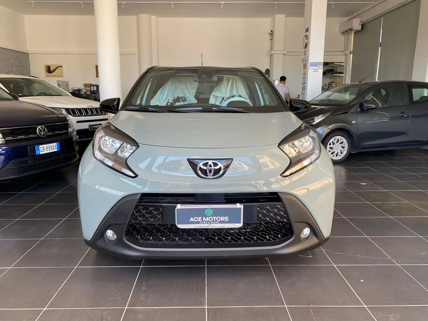 Toyota Aygo X Aygo X 1.0 VVT-i 72 CV 5 porte Trend Groen - 2