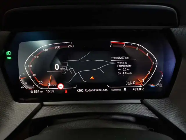 BMW 1 Series view 14