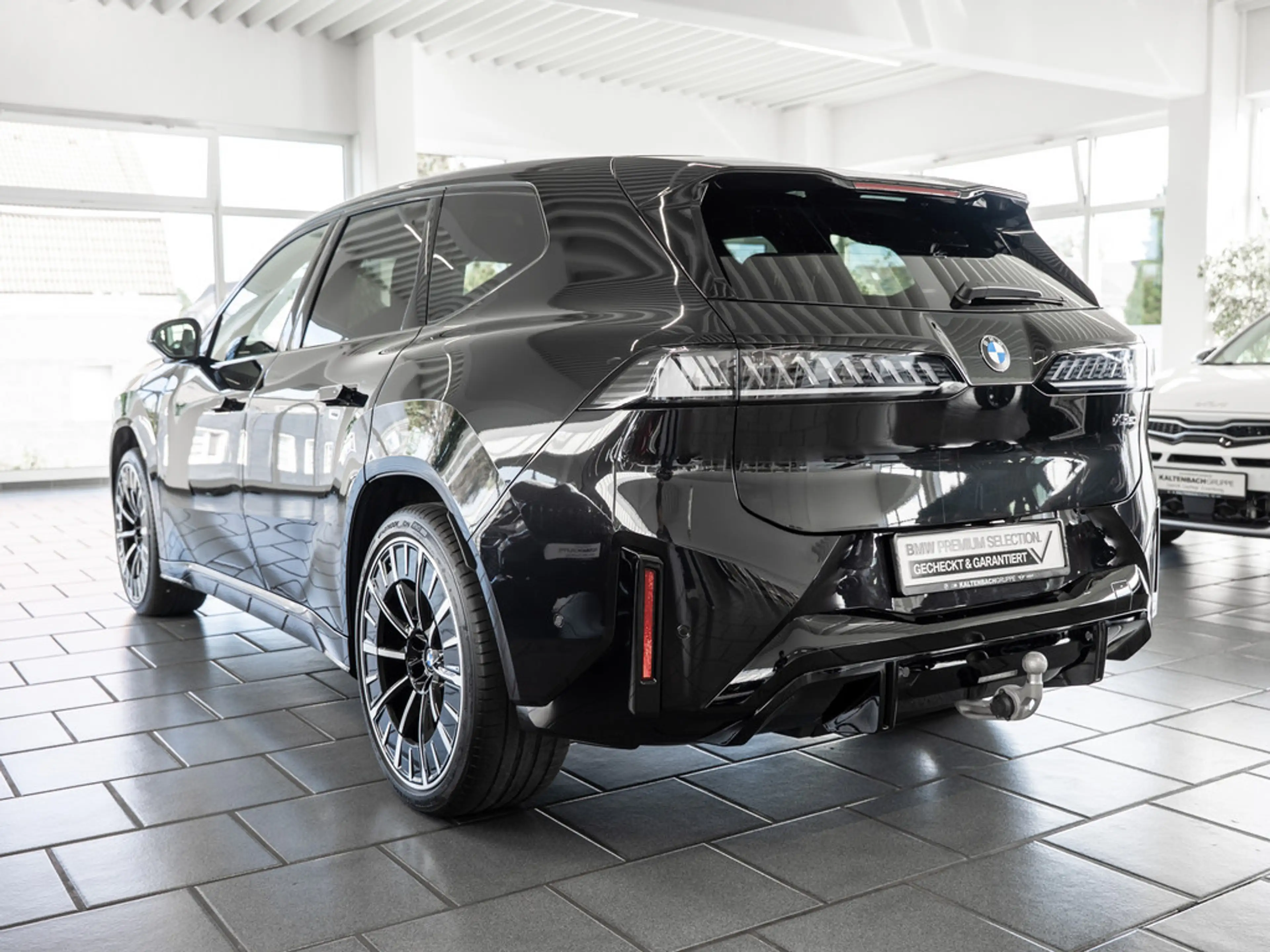 BMW X3 i xDrive50 PANO AHK HUD 360° LED ACC NAVI H/K — photo 7