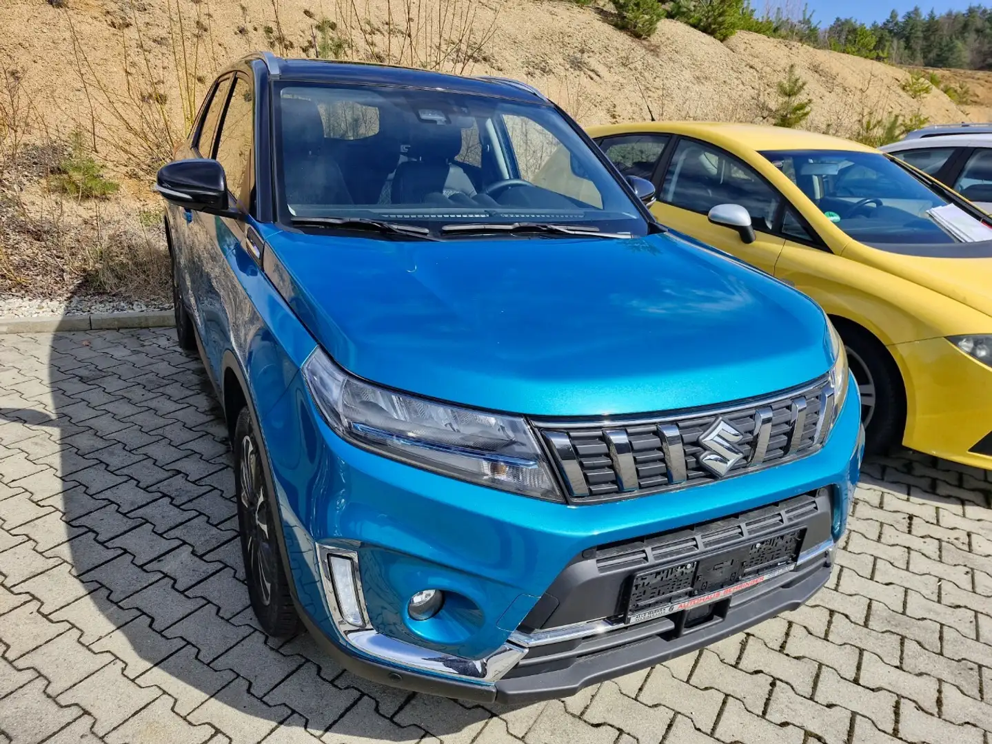 Suzuki Vitara 1.4 Mild-Hybrid Comfort 4x4 Bleu - 2