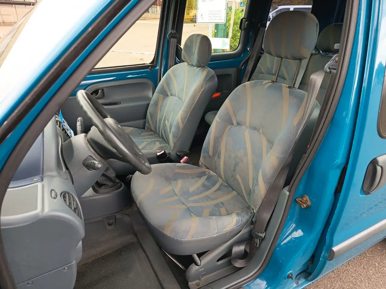 Renault Kangoo 1.4 Basis Nur 88900KM mit Scheckheft, foto 11