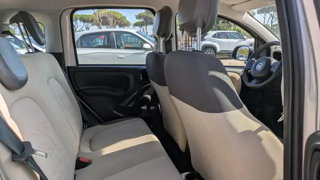 Fiat Panda view 11