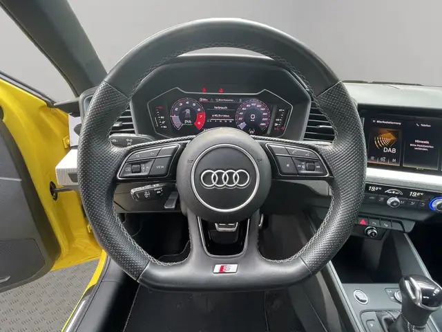 Audi A1 view 12