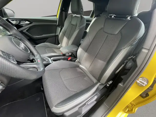 Audi A1 view 11