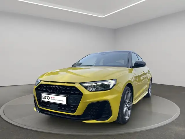 Audi A1 view 3