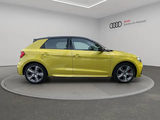 Audi A1 view 8