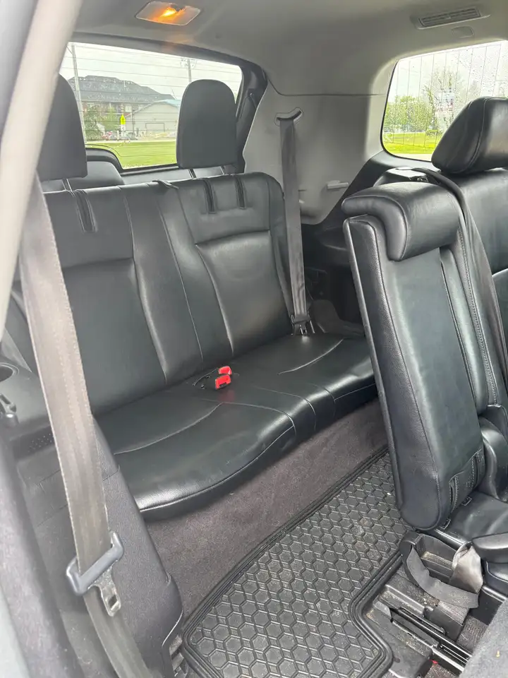 Toyota Highlander снимка Toyota Highlander
