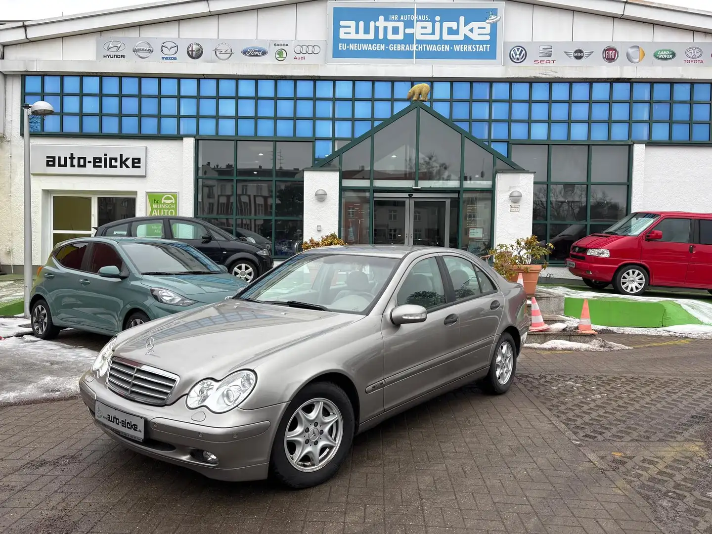 Mercedes-Benz C 180 Kompressor Automatik Silber - 1