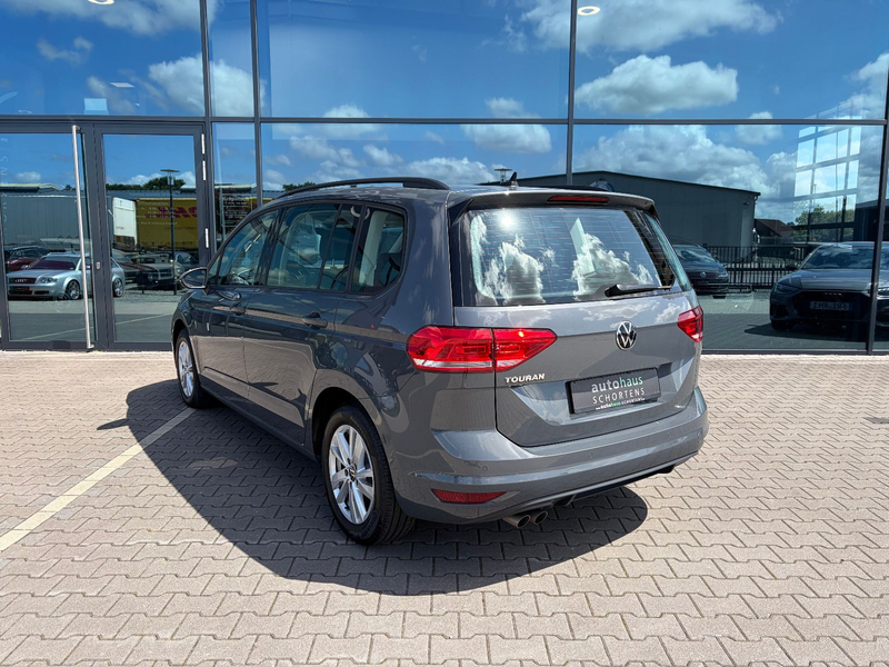 Volkswagen Touran 2.0 TDI Comfortline *ACC*SHZ*AHK*DAB* — photo 4