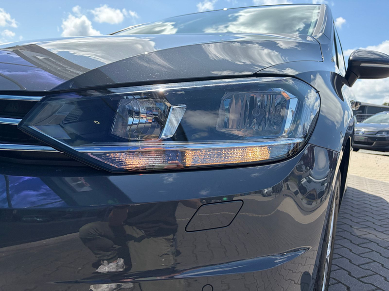 Volkswagen Touran 2.0 TDI Comfortline *ACC*SHZ*AHK*DAB* — photo 7