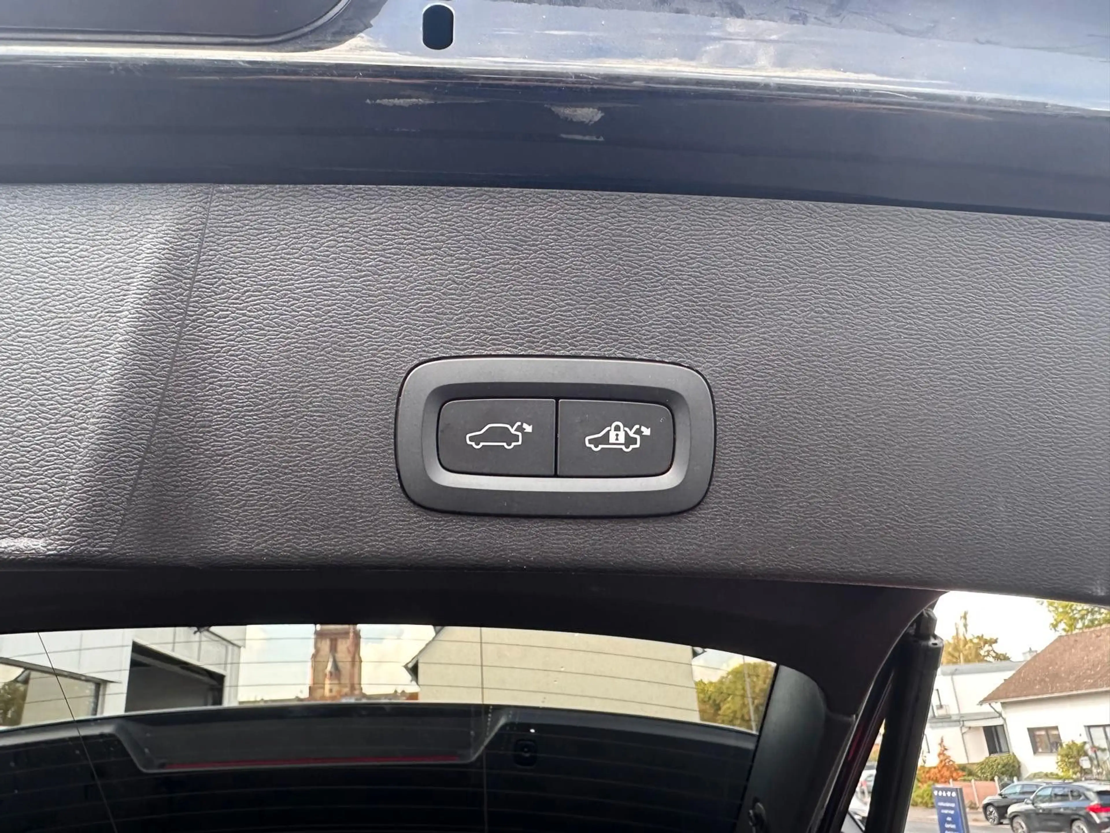 Volvo XC40 FWD Ultimate Pure Electric,Pano,360°,BLIS — photo 10