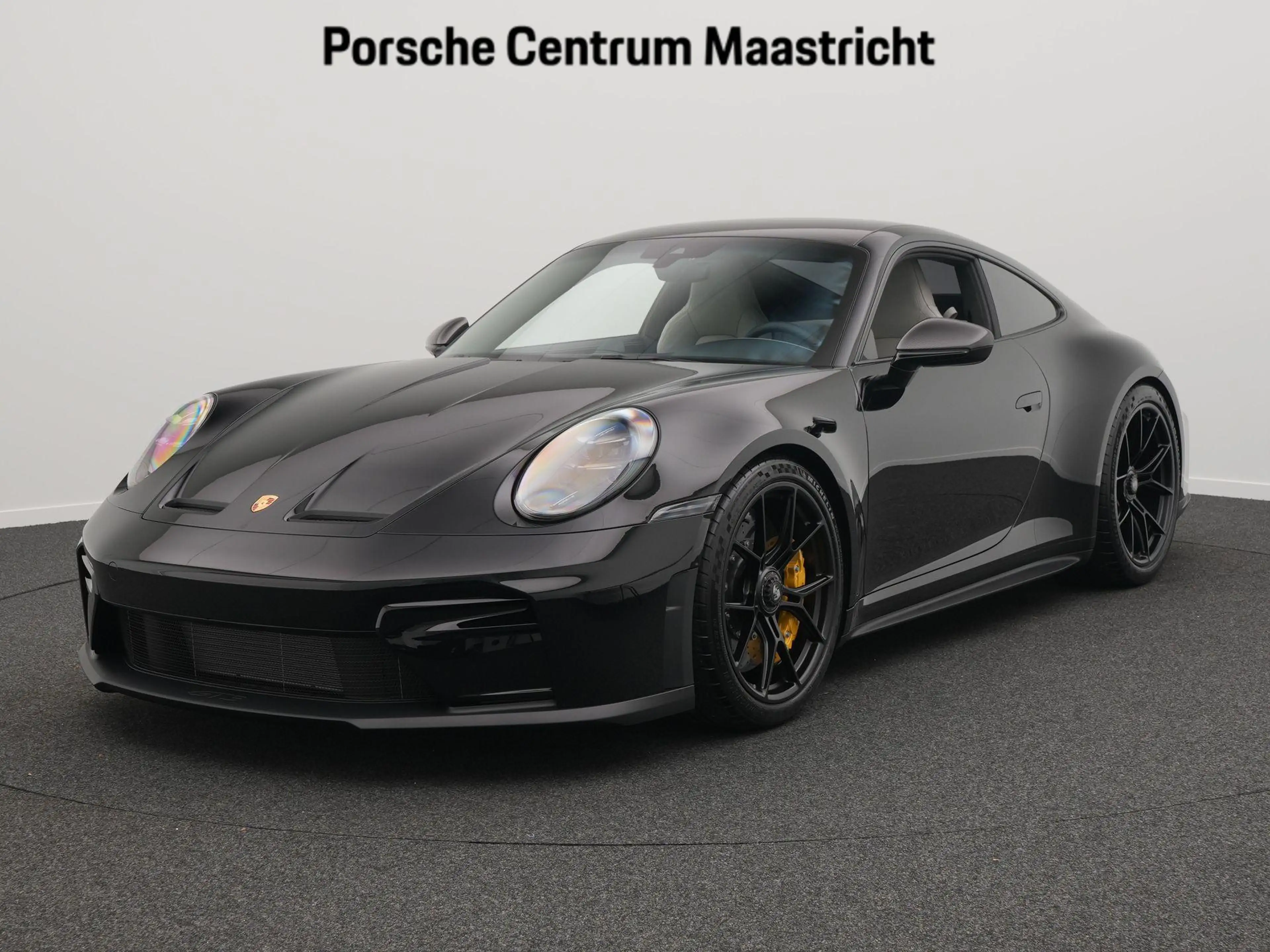 Porsche 992 GT3 Touring