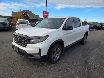 White 2025 Honda Ridgeline Pickup Truck All-Wheel Drive Automatic