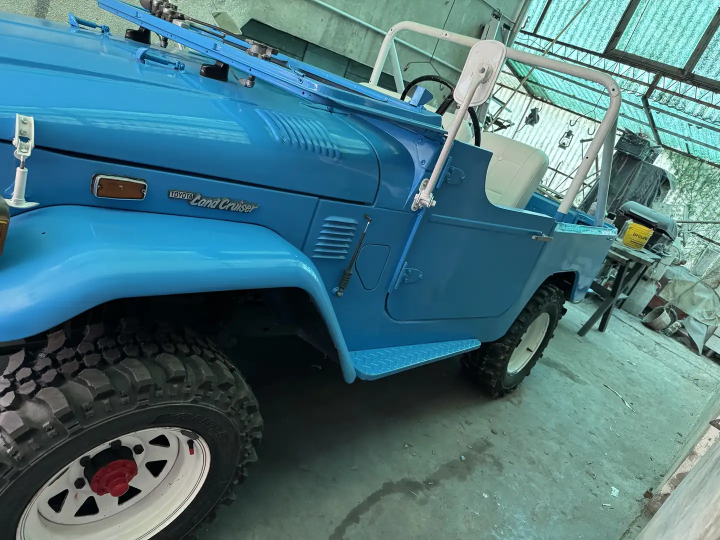 Toyota Land Cruiser FJ 40 - 2