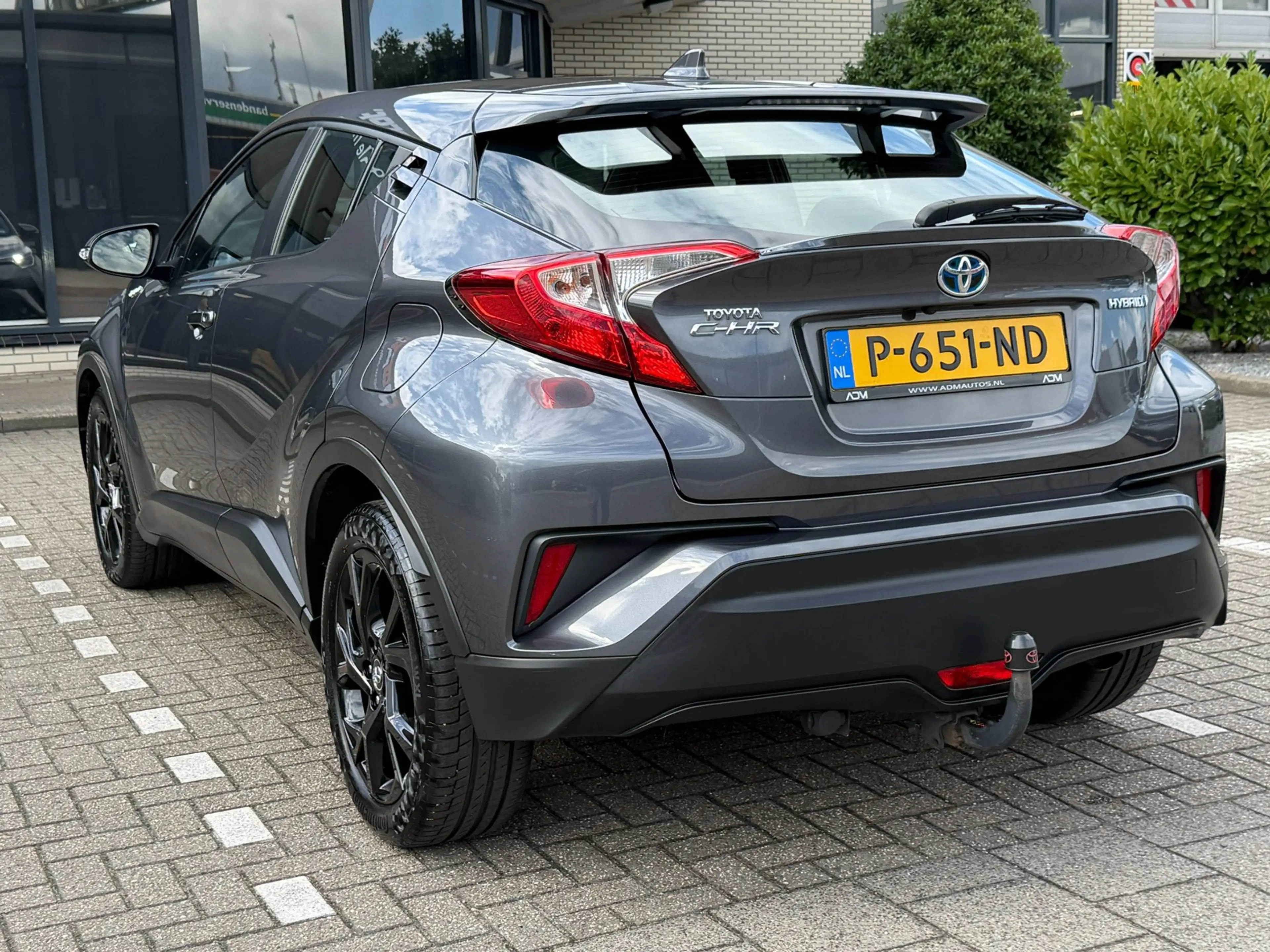 Toyota C-HR 1.8 Hybrid Dynamic l ACC l — photo 18