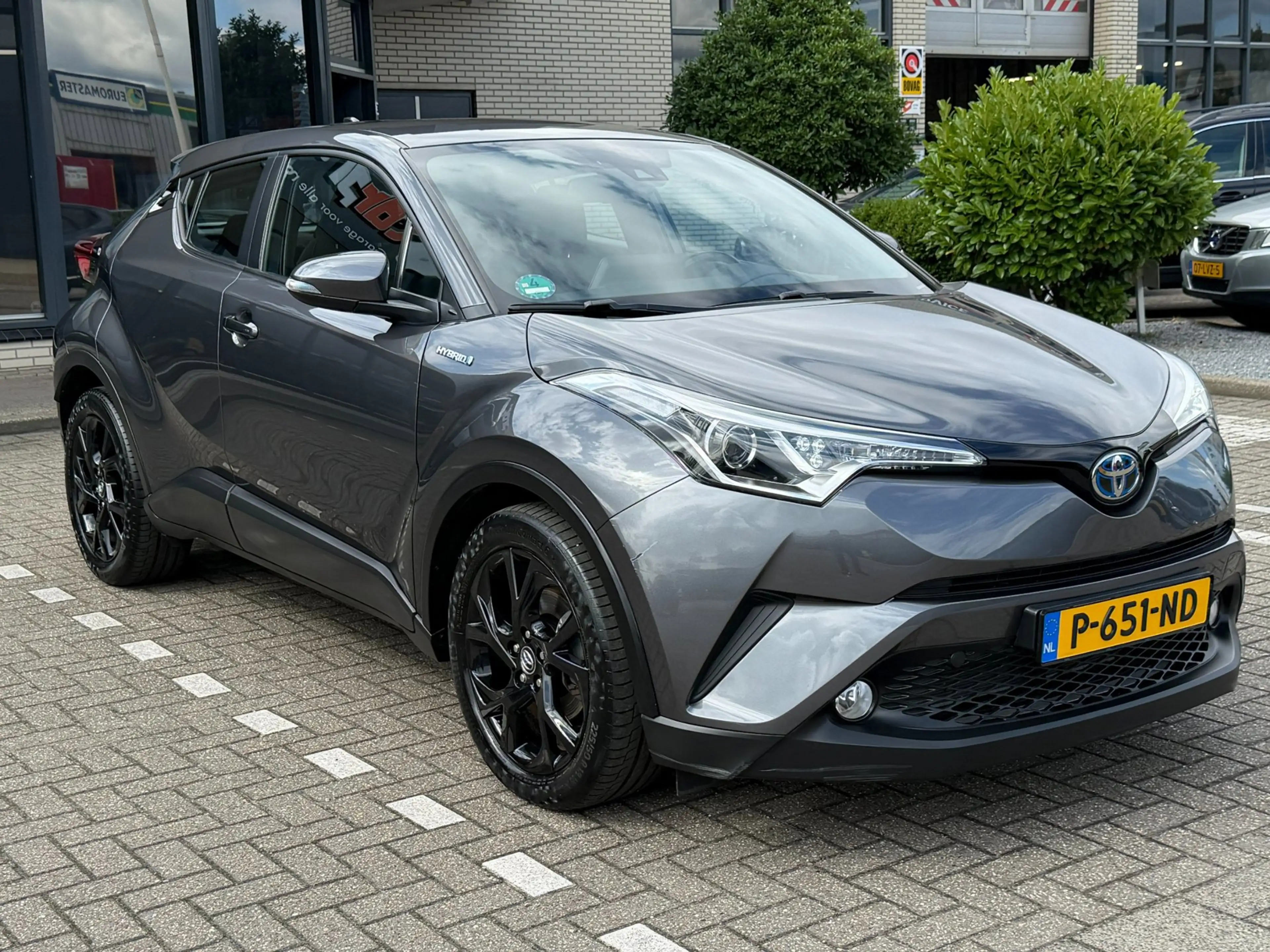 Toyota C-HR 1.8 Hybrid Dynamic l ACC l — photo 14