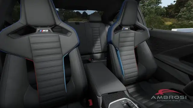BMW M2 view 12