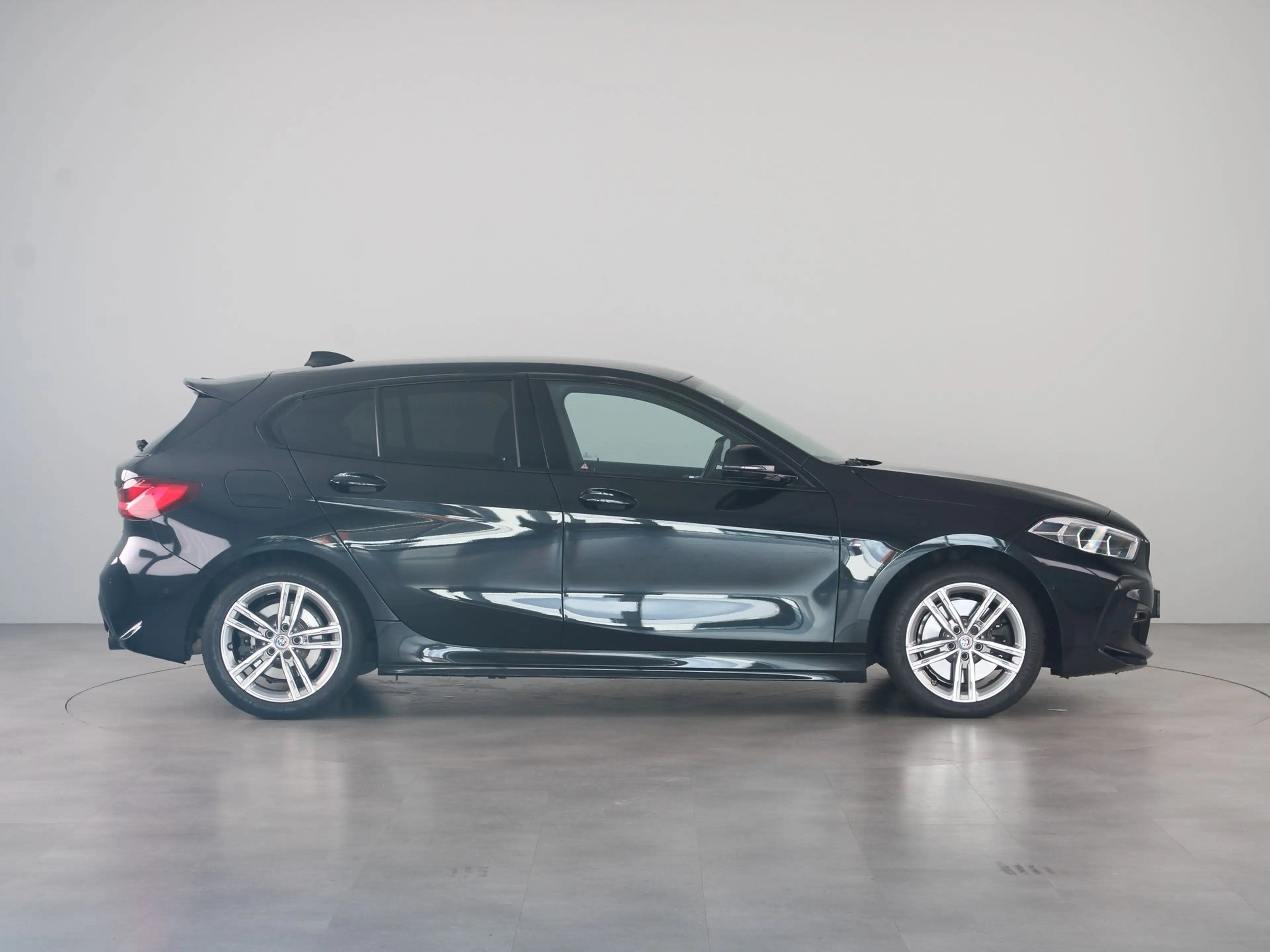 BMW 120 1 Serie 120i Business Edition — photo 4