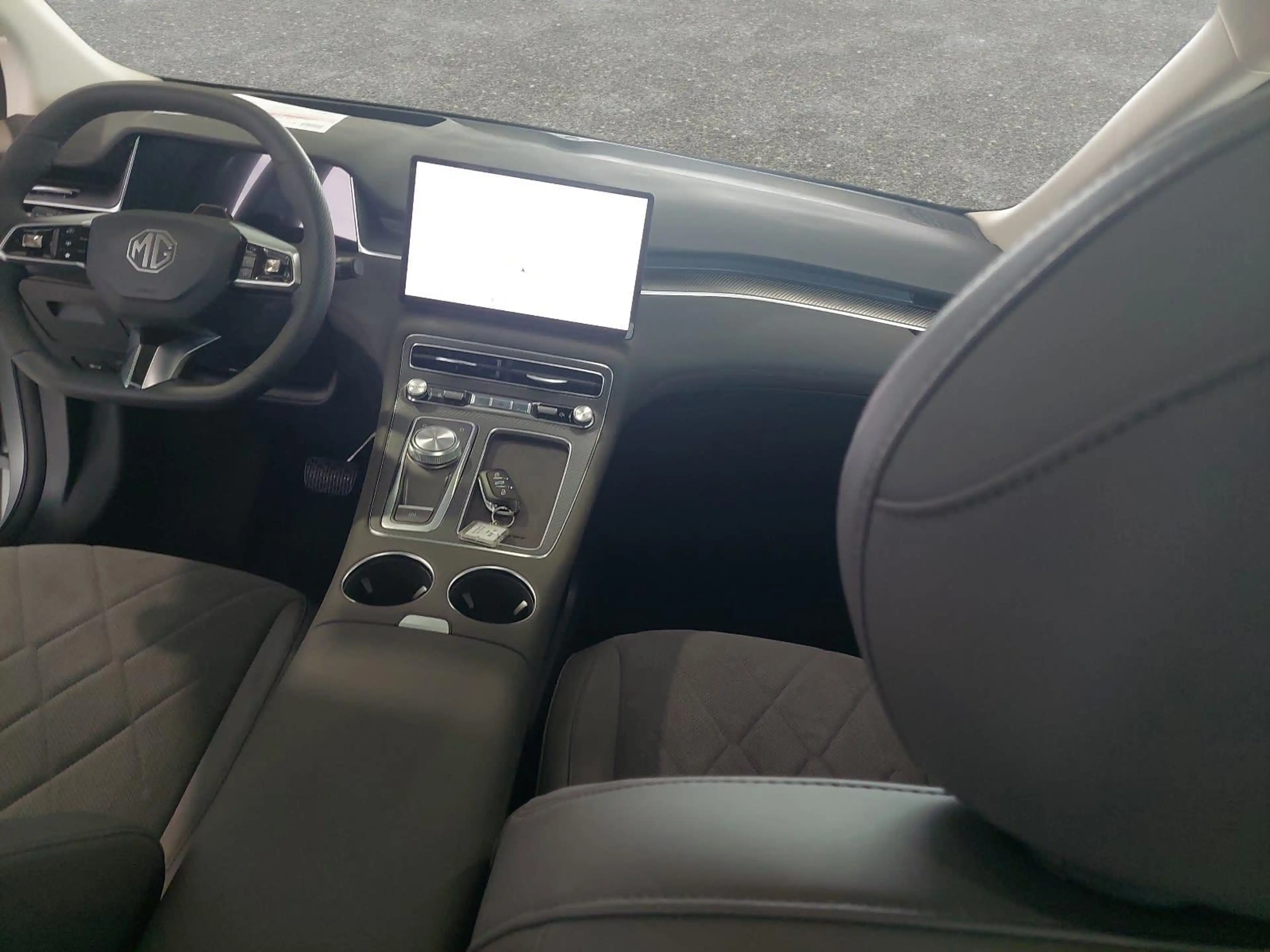 MG MGS6 EV MGS6 EV 77 KWH MJ26 LUXURY PANORAMA LEDER 20-ZOLL — photo 13