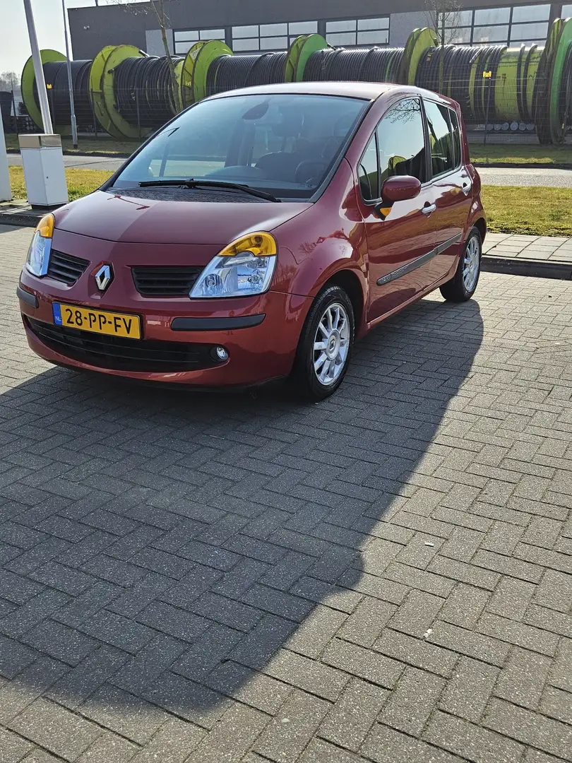 Renault Modus 1.4-16V Expr.Luxe nieuw apk Rood - 1