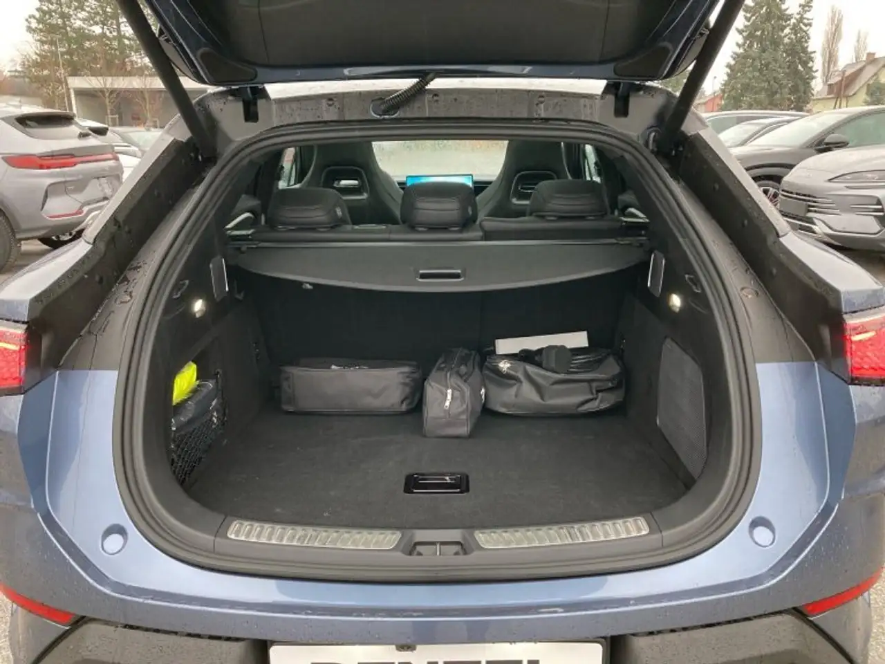 BYD SEALION 7