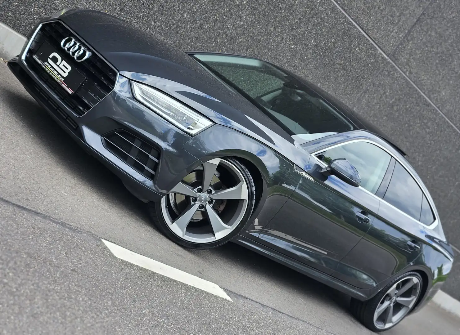 Audi A5 *** Sportback - 35 TFSI - Pano - Garantie *** Grijs - 1