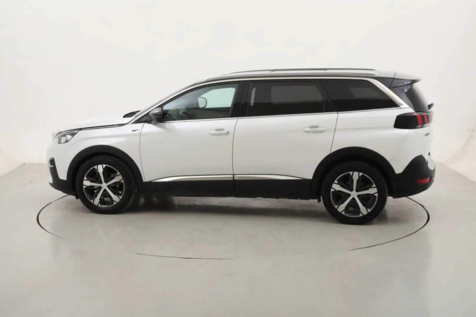 Peugeot 5008 GT EAT8 - 7 posti 2.0 Diesel 177CV Bianco - 2