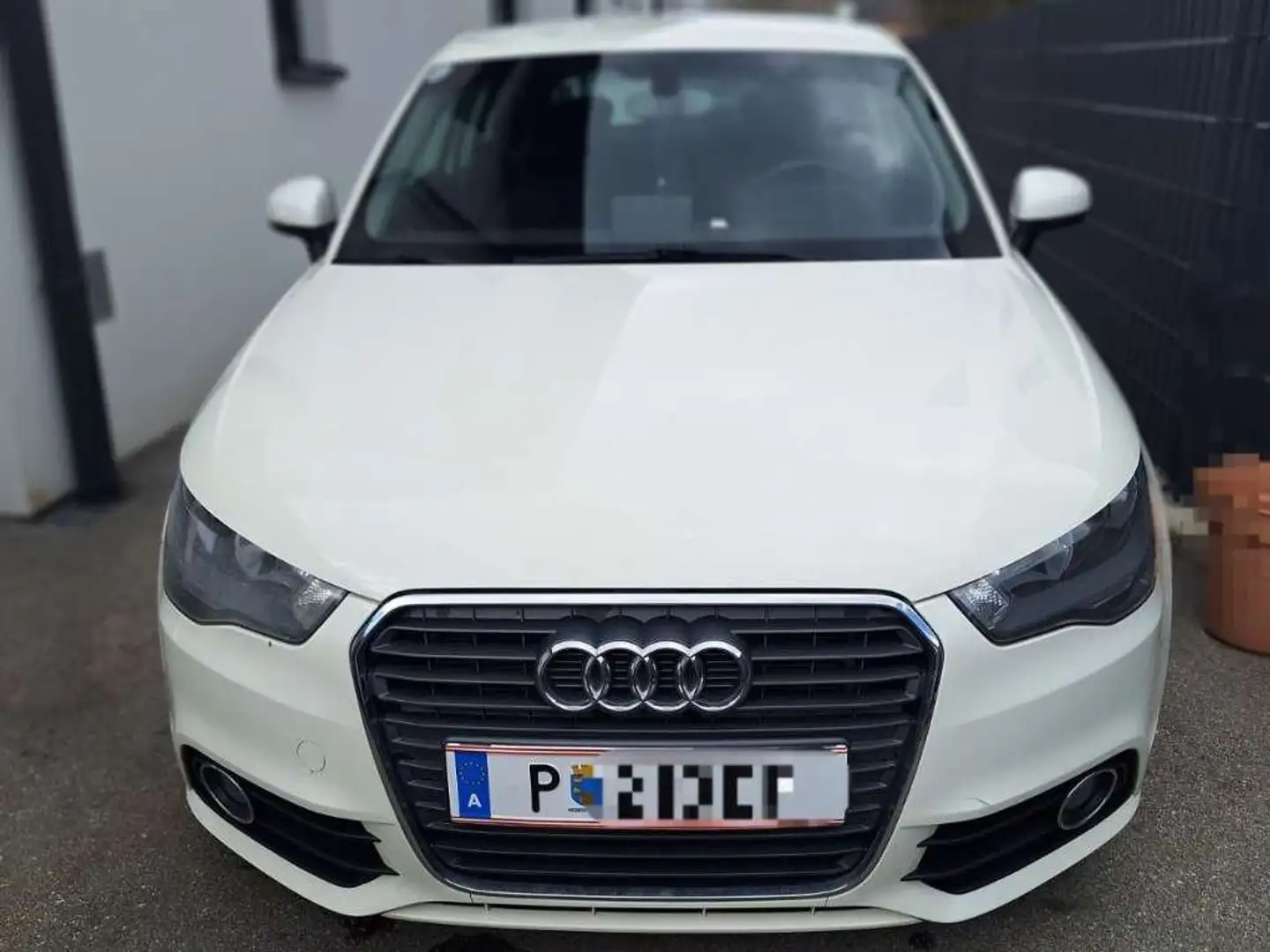 Audi A1 A1 1,2 TFSI Ambition Ambition Weiß - 1