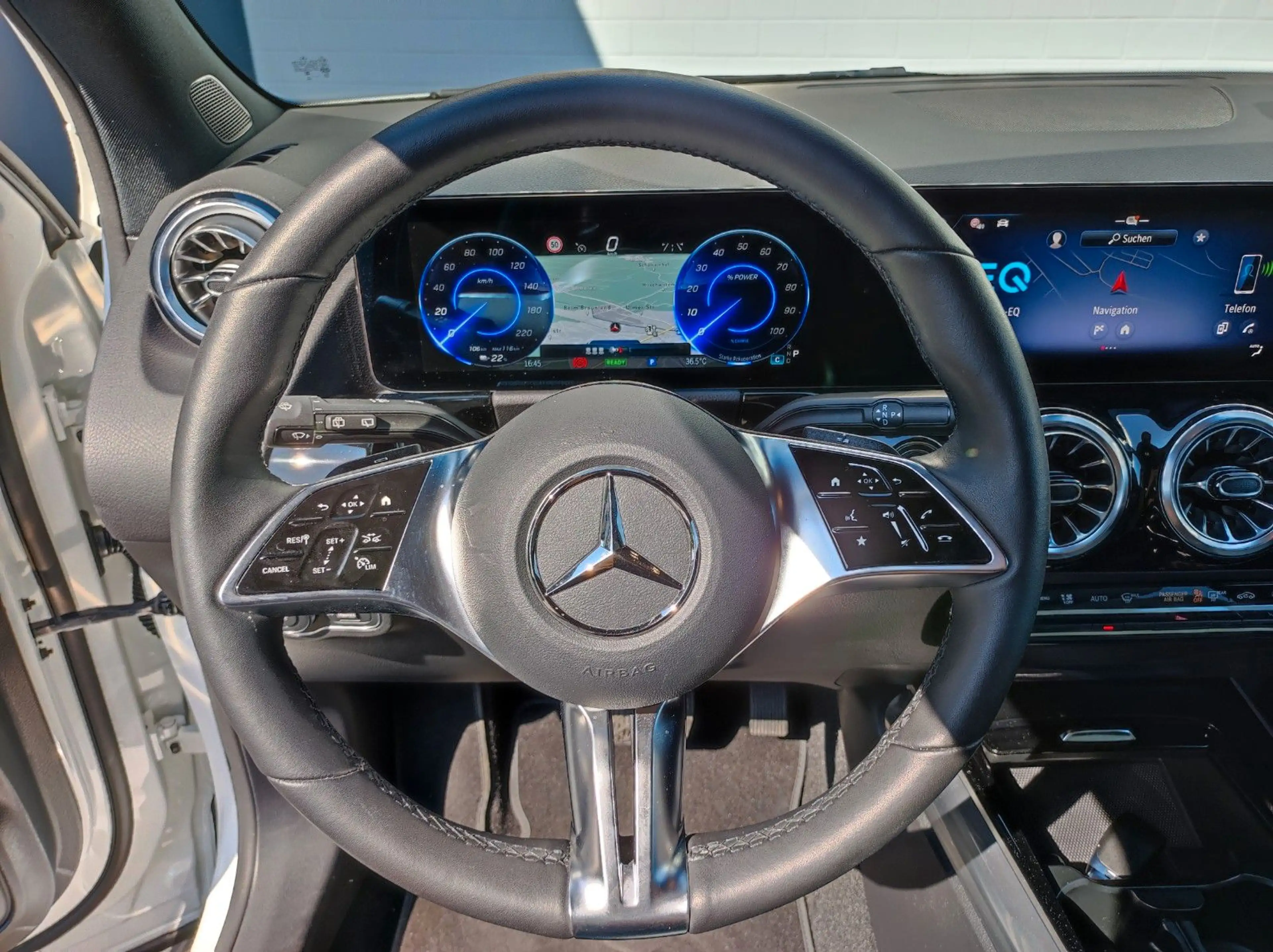 Mercedes-Benz EQA 250+|Progressive|Leder|Kamera|AHK|Easy-P|20" — photo 11