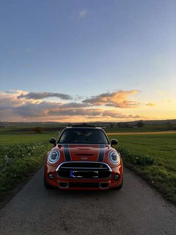 Imagine MINI Cooper S Aut. 60 Years