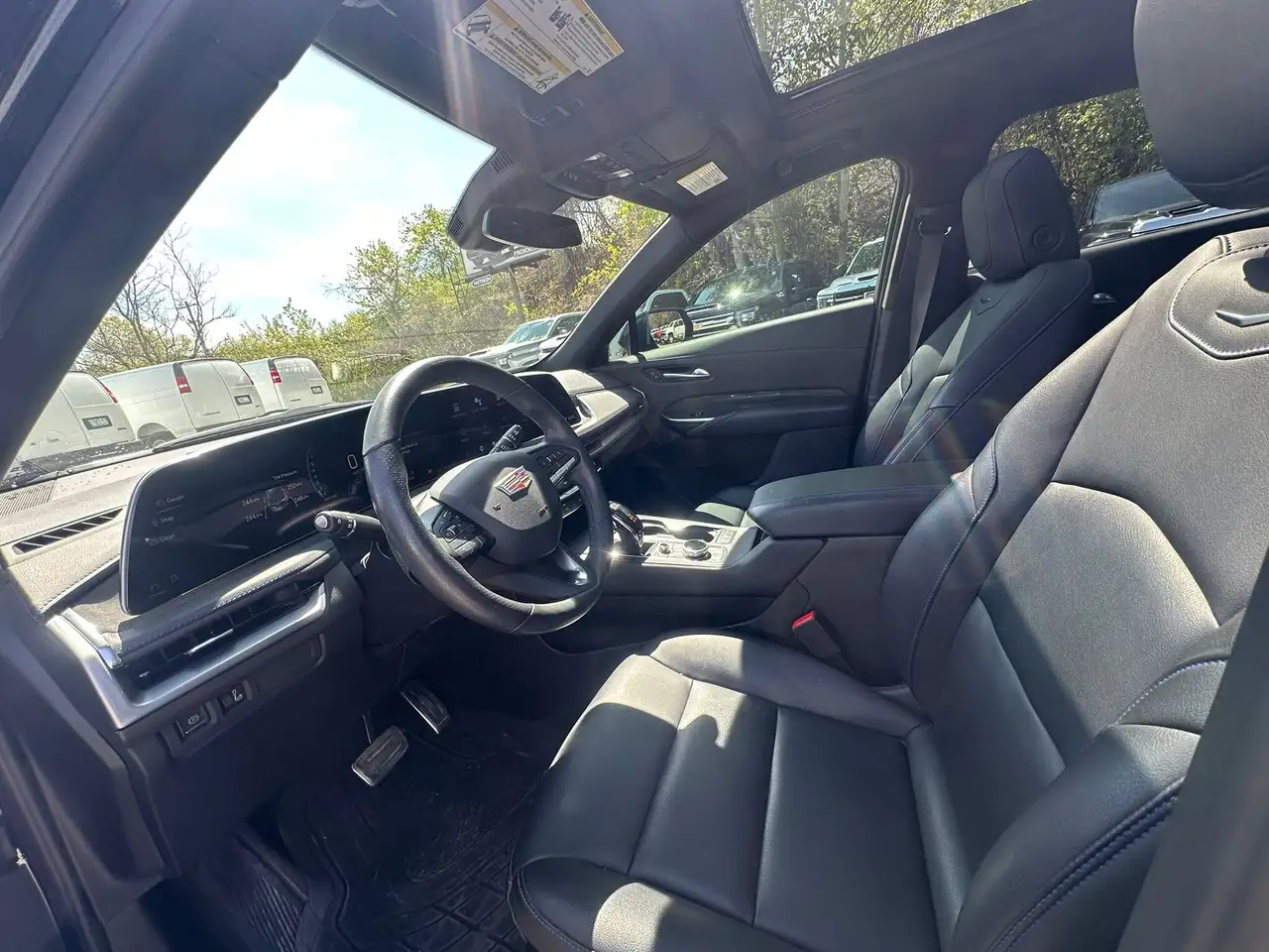 Cadillac XT4 снимка Cadillac XT4