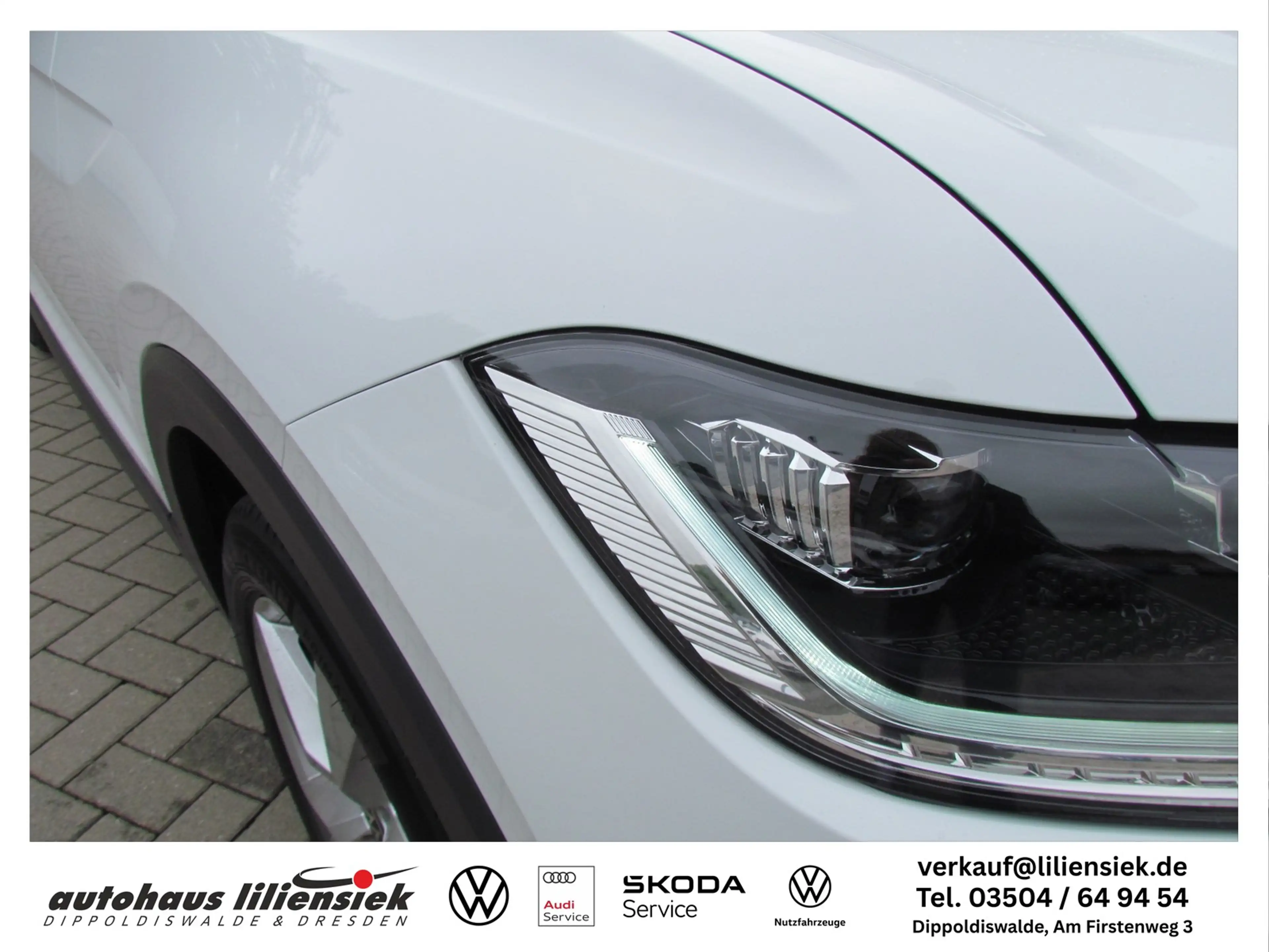 Volkswagen T-Cross 1.0 TSI Style ACC/LED/NAVI/DAB — photo 3