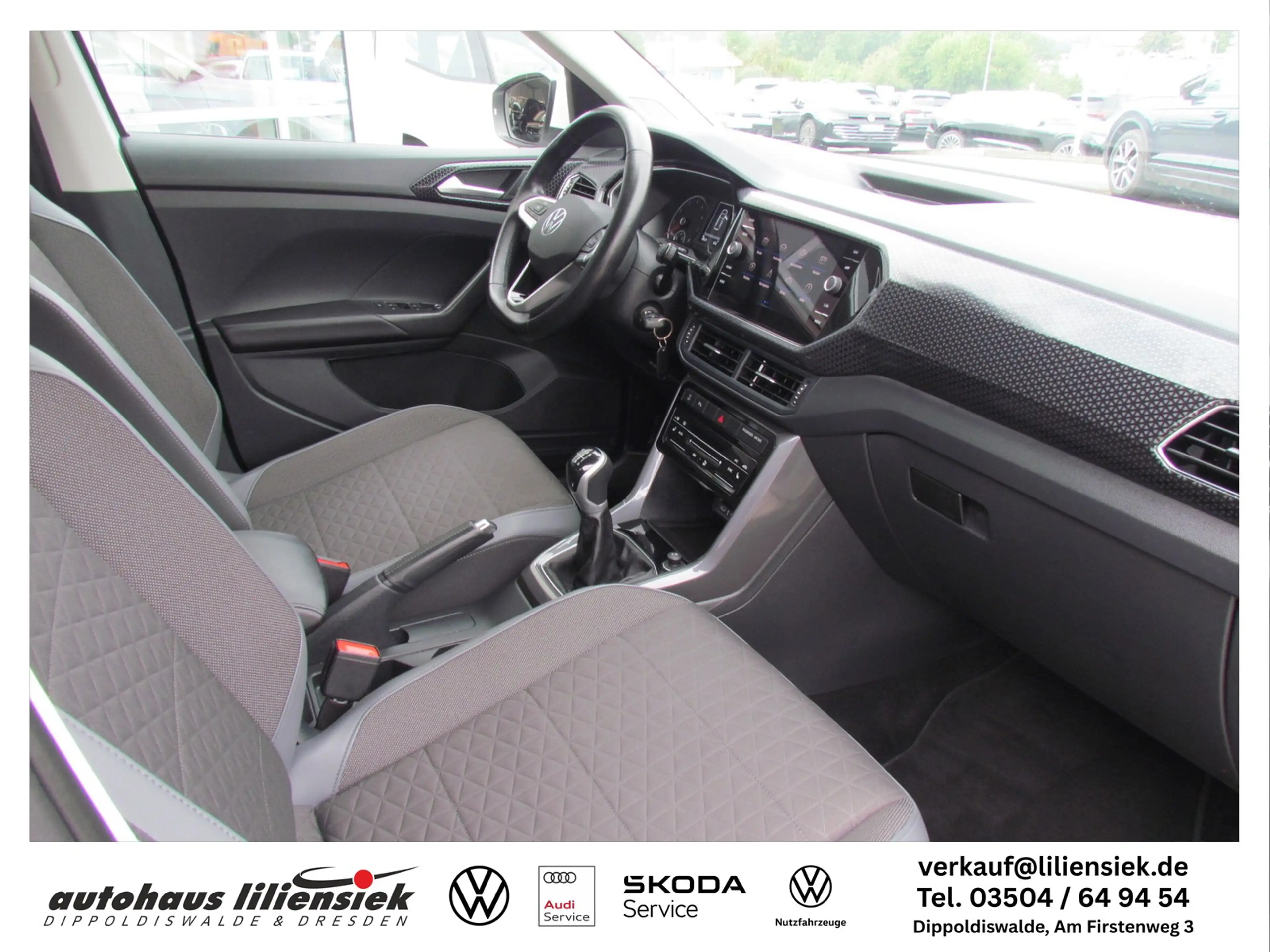 Volkswagen T-Cross 1.0 TSI Style ACC/LED/NAVI/DAB — photo 24