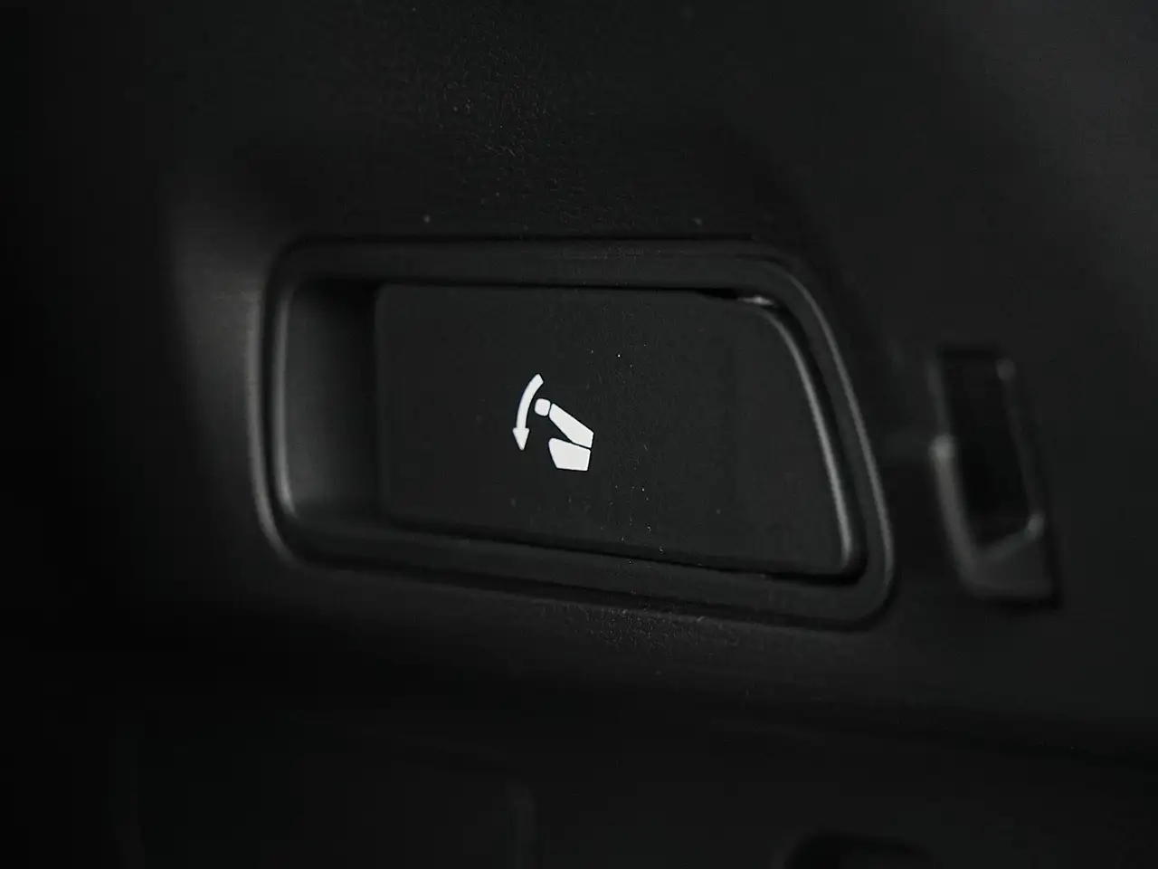 Mitsubishi Outlander снимка Mitsubishi Outlander