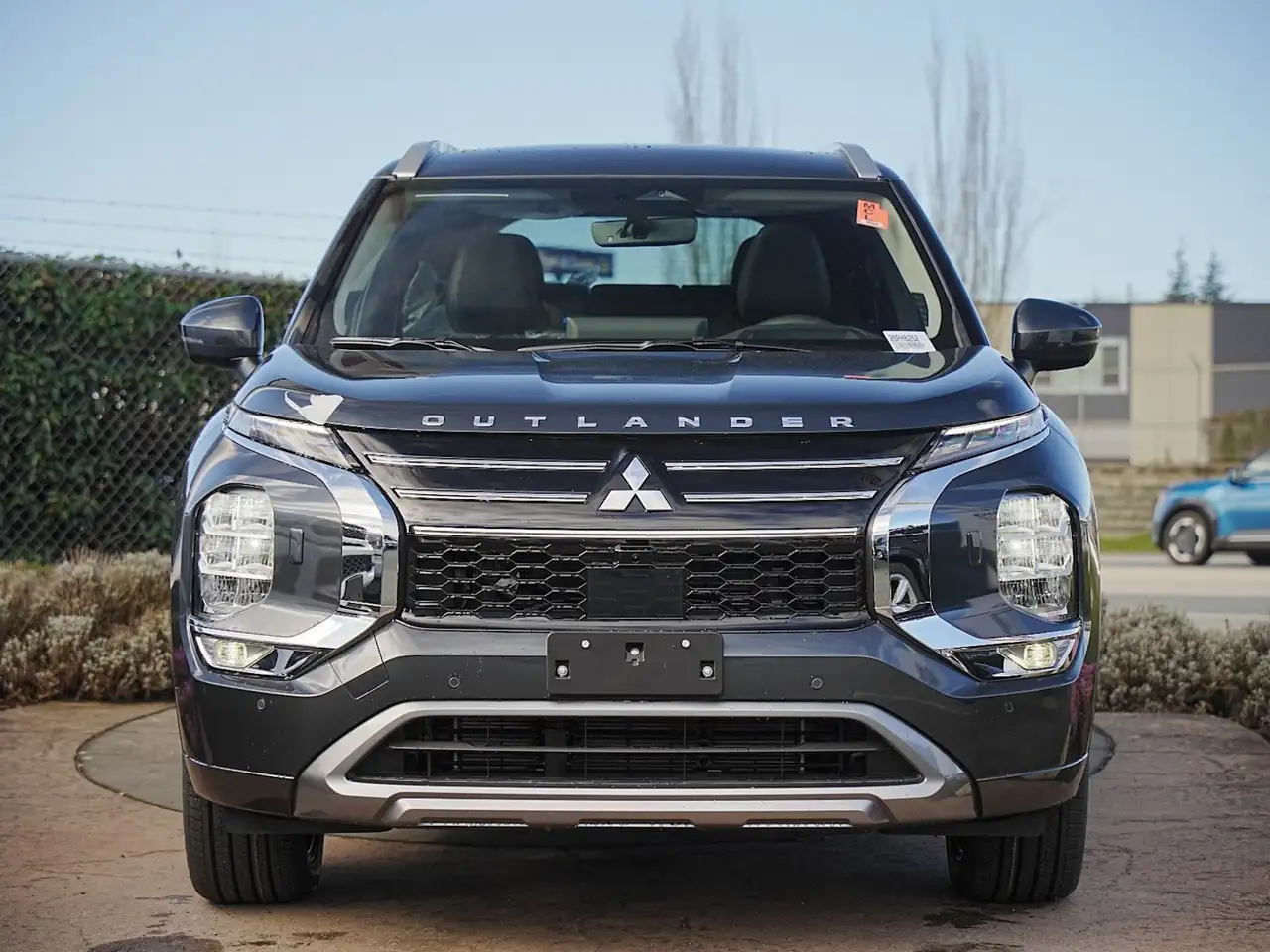 Mitsubishi Outlander снимка Mitsubishi Outlander