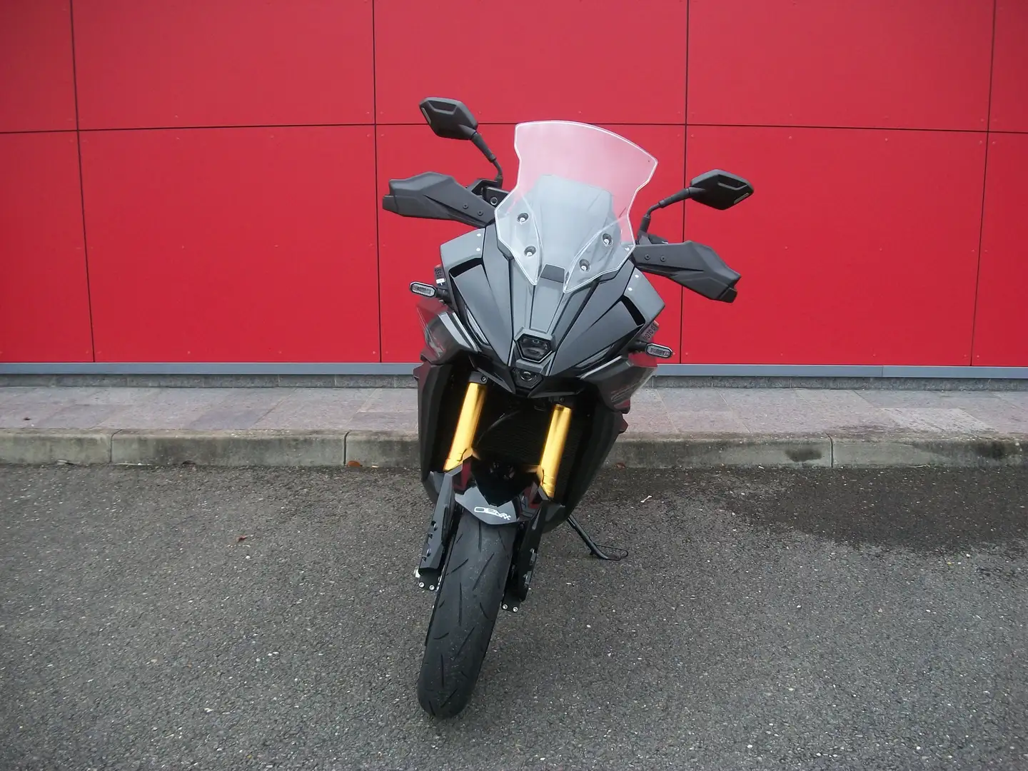 Suzuki GSX-S 1000GX Noir - 2