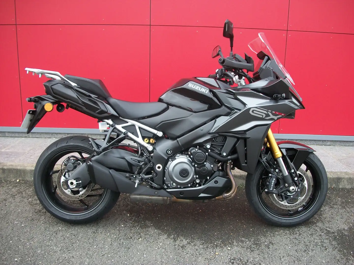 Suzuki GSX-S 1000GX Noir - 1