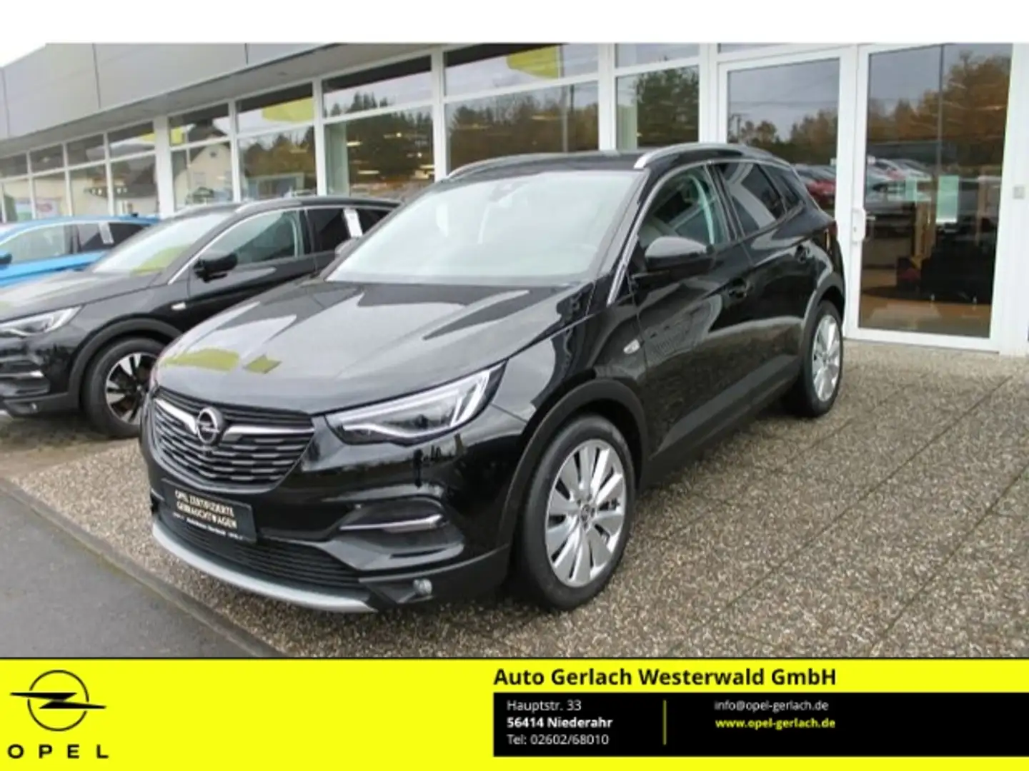 Opel Grandland 1.6 Turbo EU6d-T Ultimate Autom. Sitzklima 360 -Ka Schwarz - 1