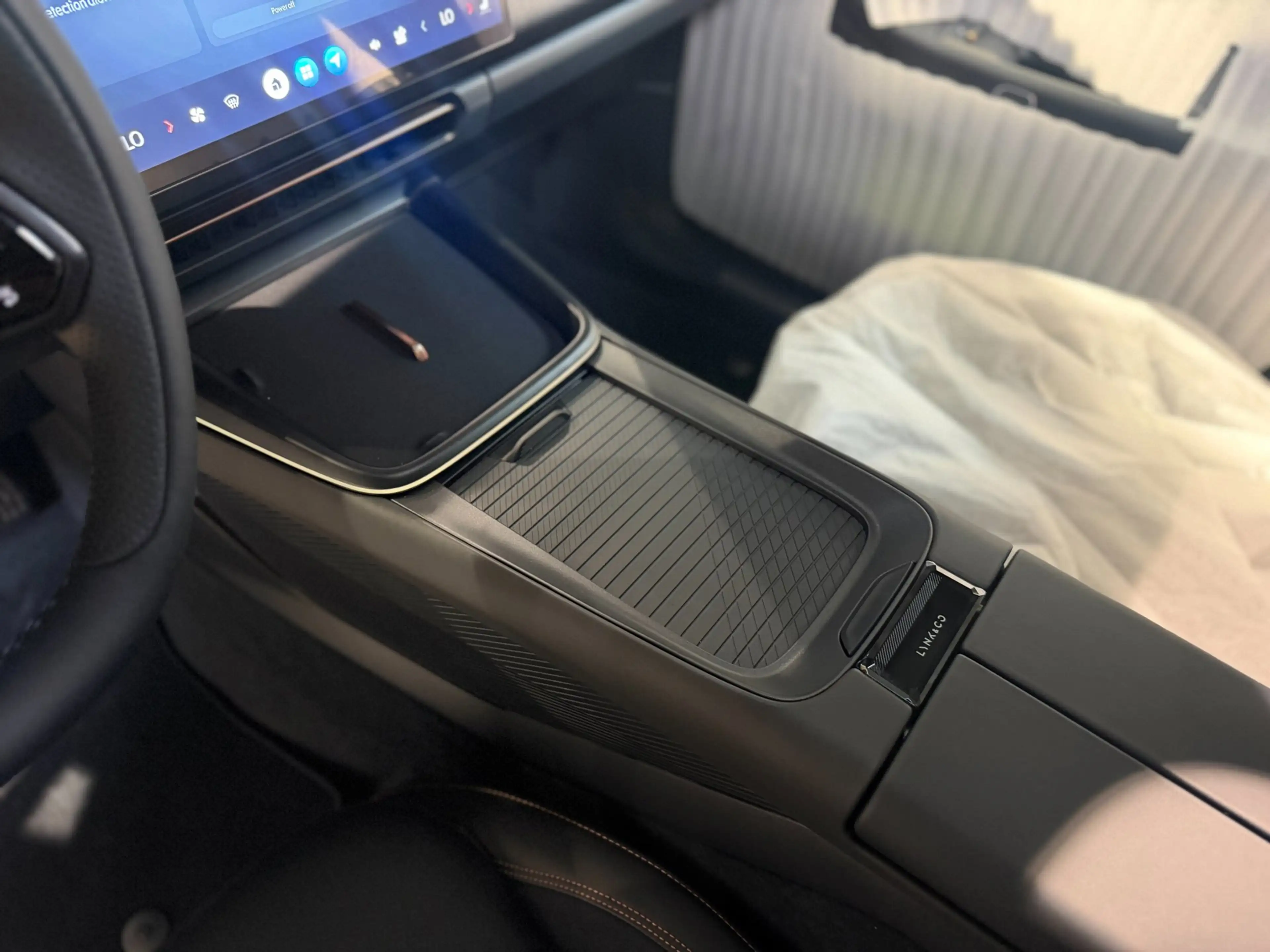 Lynk & Co 08 1.5 More|H&K|360|Pano|Stoel massage Verwarming en — photo 24