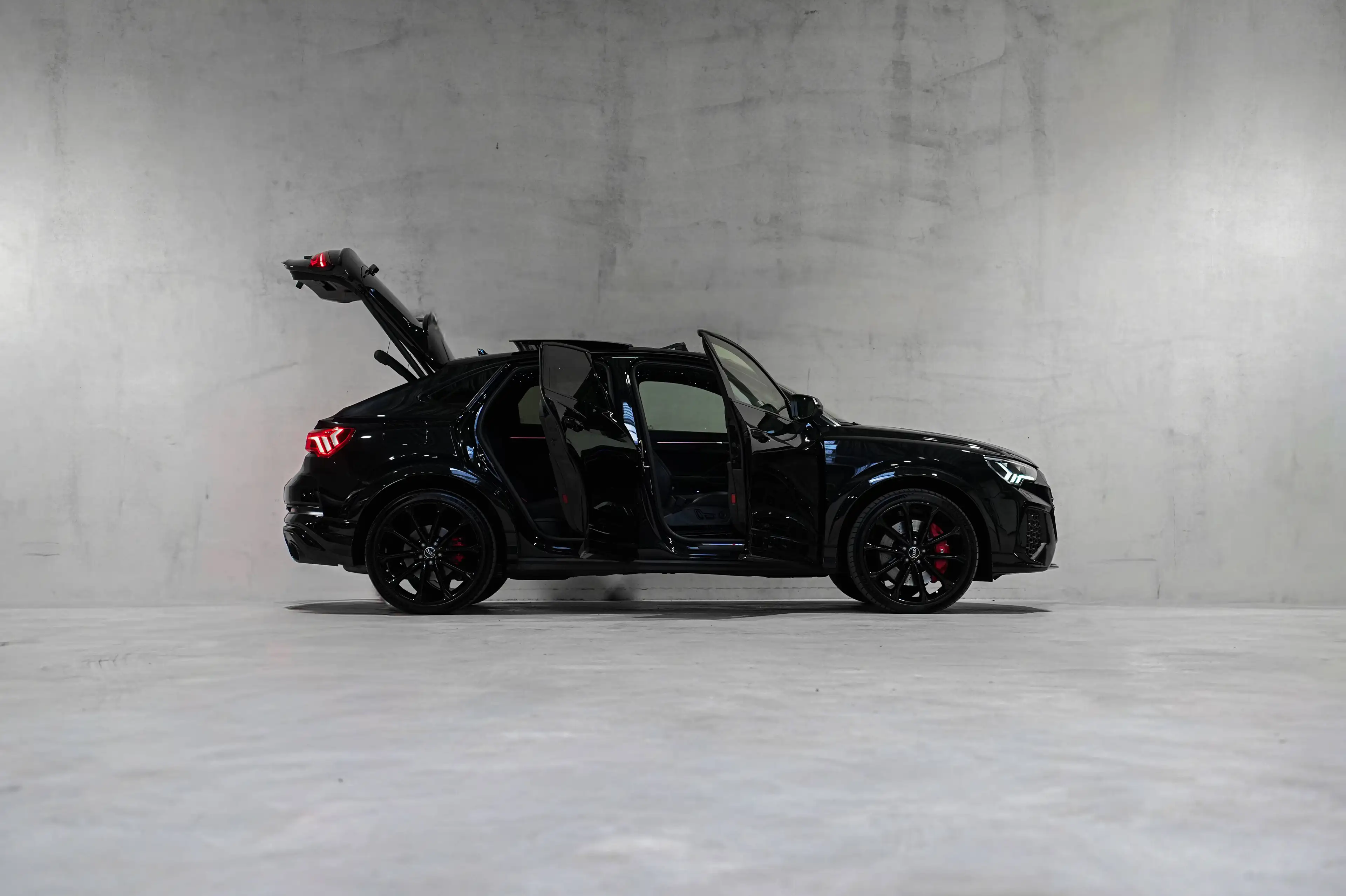 Audi RS Q3 ✖ SPORTBACK | BRAND NEW CONDITION | SOUNDSYSTEM SONOS | TOIT PANORAMIQUE | LED | CIEL ETOILE ✔ — photo 6
