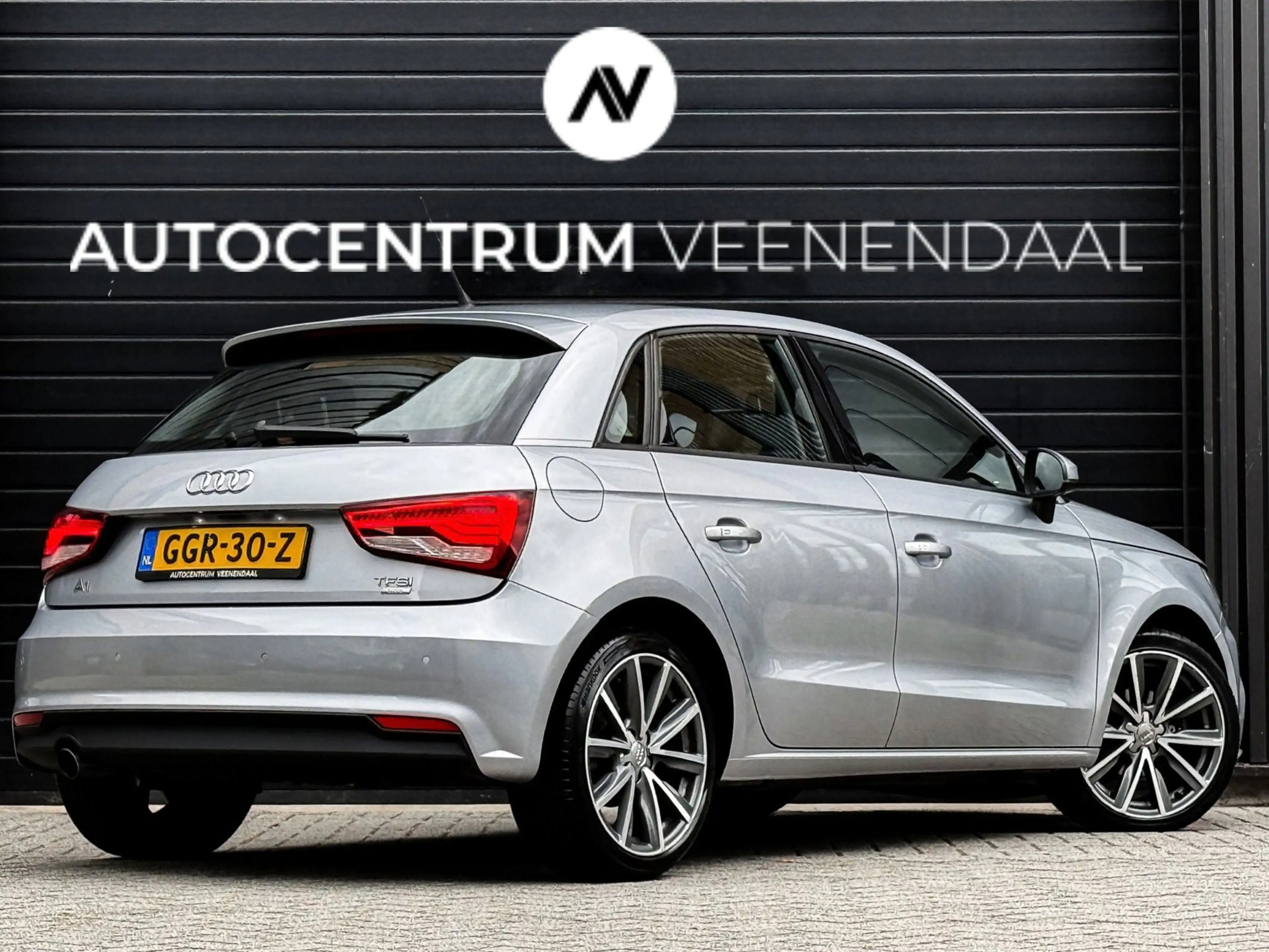 Audi A1 Sportback 1.0 TFSI S-Line 95 PK Automaat KEYLESS/L — photo 3