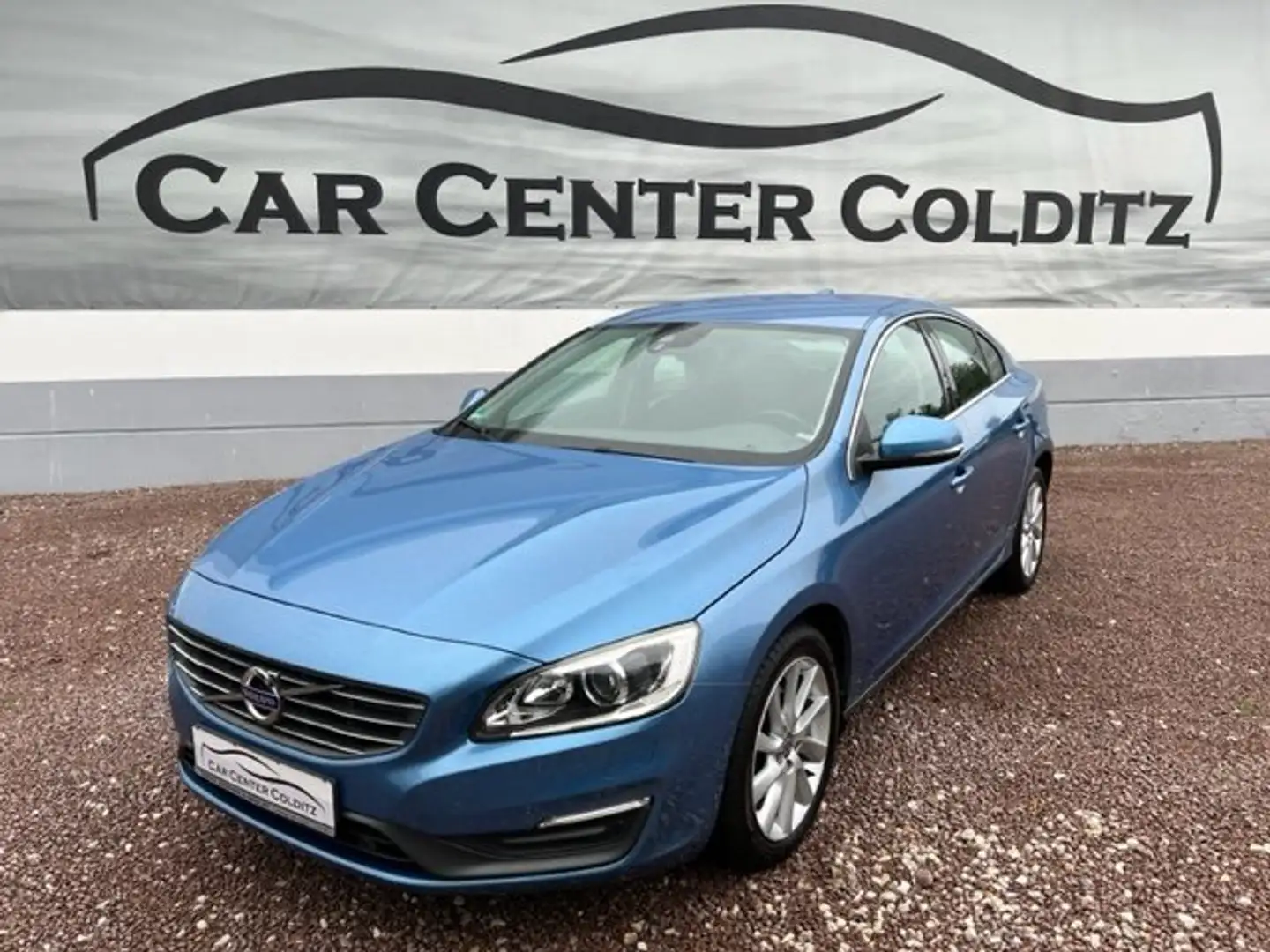 Volvo S60 D2 Momentum*Aut.*Navi*Xenon*PDC* Blau - 1