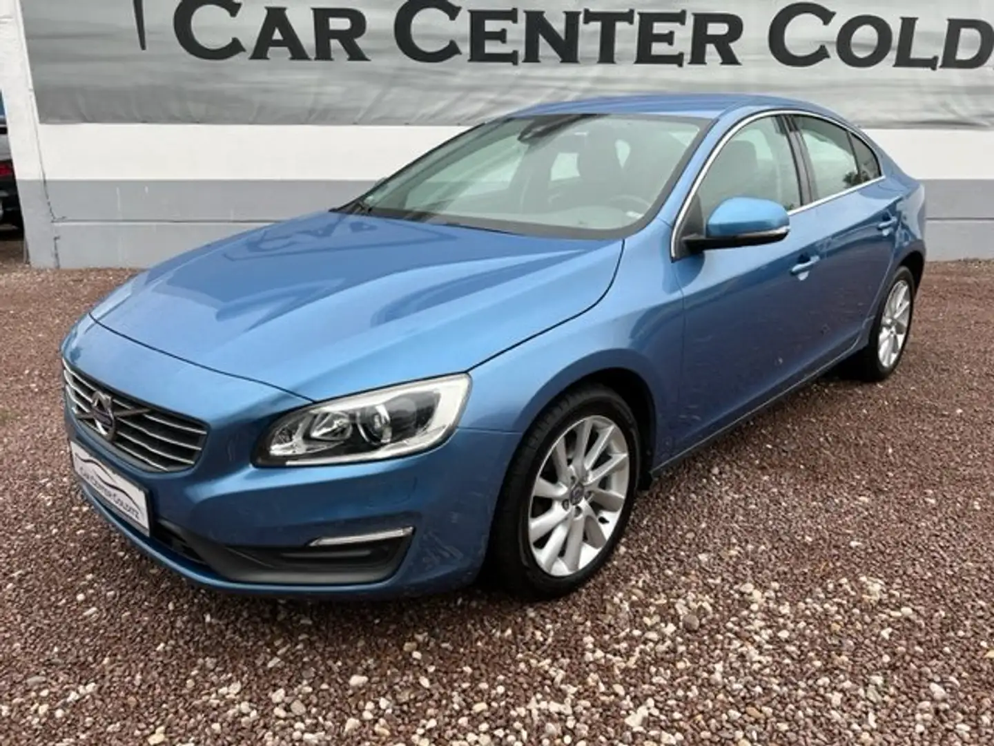 Volvo S60 D2 Momentum*Aut.*Navi*Xenon*PDC* Blau - 2
